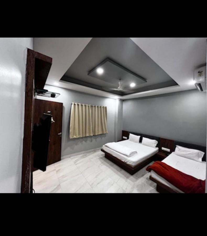 Hotel Shankar อุจเจน ภายนอก รูปภาพ